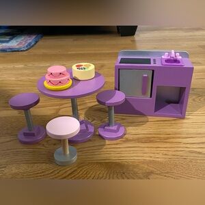Kid Kraft Dollhouse Furniture